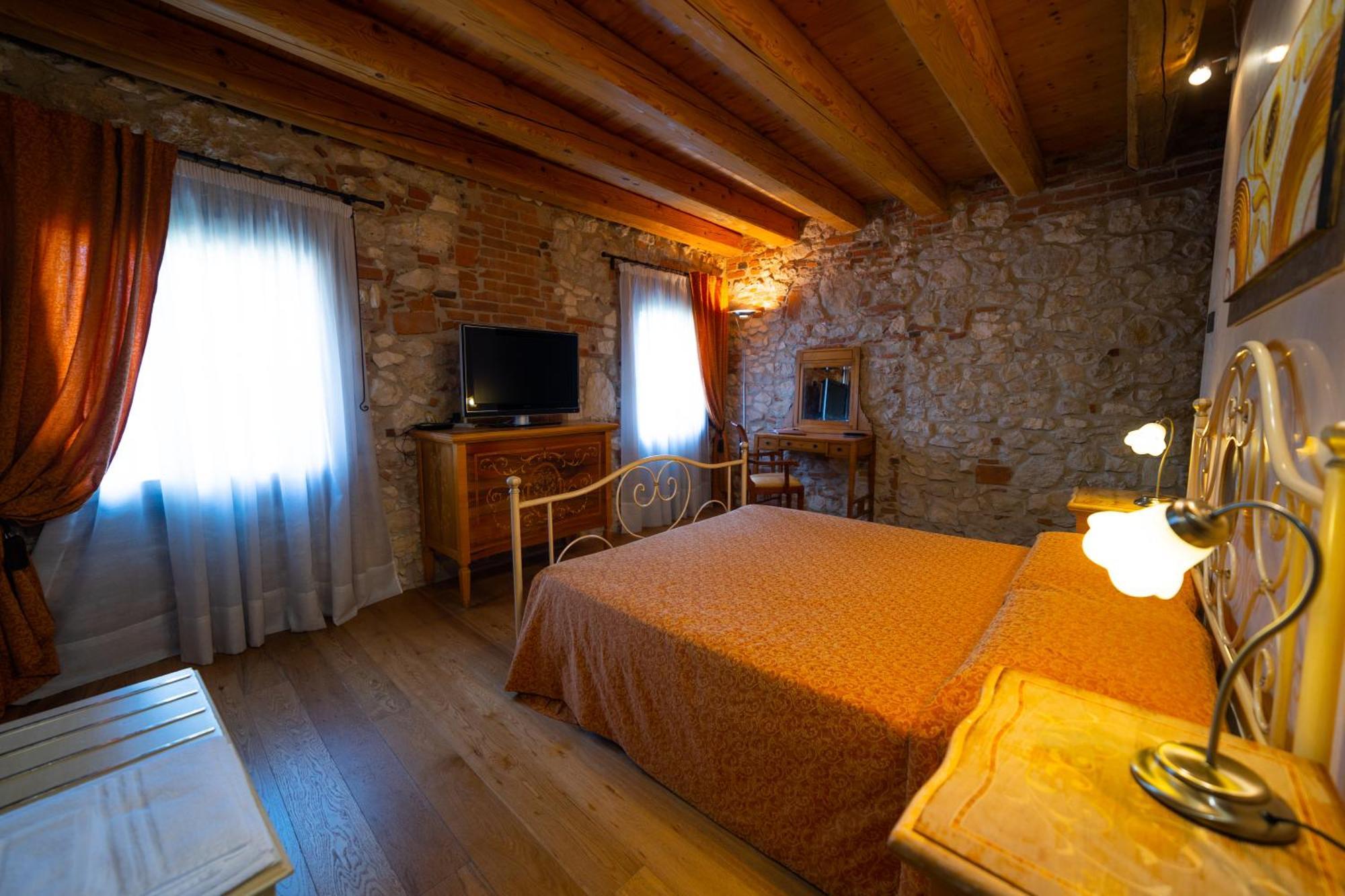 Agriturismo Riva Ratta Montecchio Maggiore Buitenkant foto