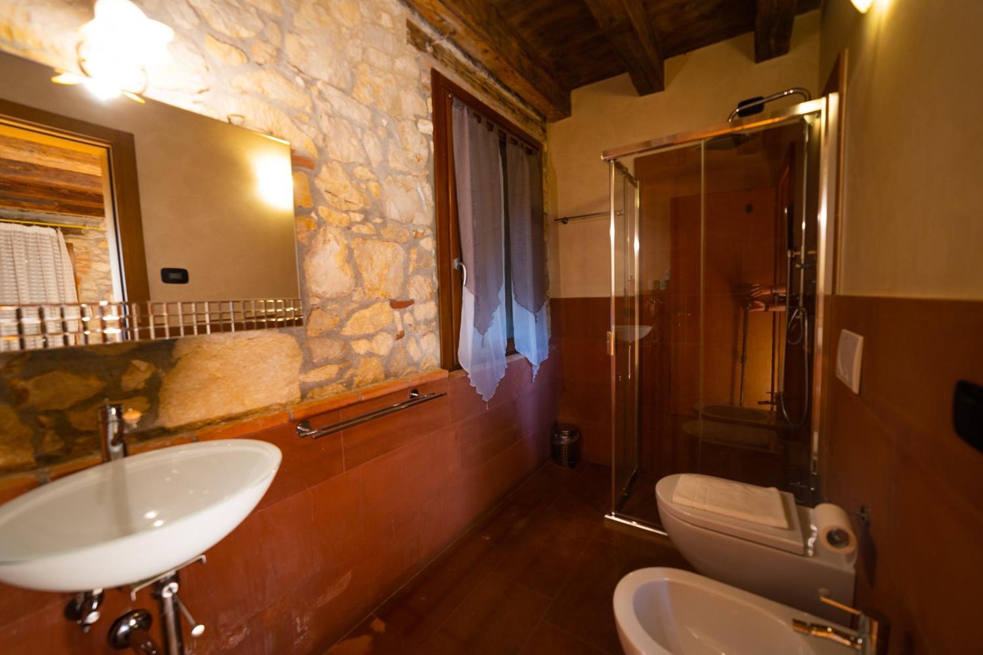 Agriturismo Riva Ratta Montecchio Maggiore Buitenkant foto